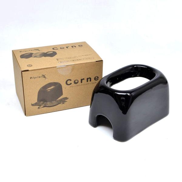 最強の爬虫類用ウェットシェルターシェルター内だけを加湿し、ケージ内の湿度勾配を作りやすい！汚れを落としやすいガラス質で見た目を綺麗にキープ！商品サイズW85×D135×H80mm入口 W45×H30mm上部深 30mm商品重量：290g