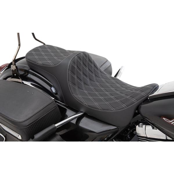 PREDATOR III 2-UP�V�[�g:2008�`25�N�c�[�����O/SILVER THREAD