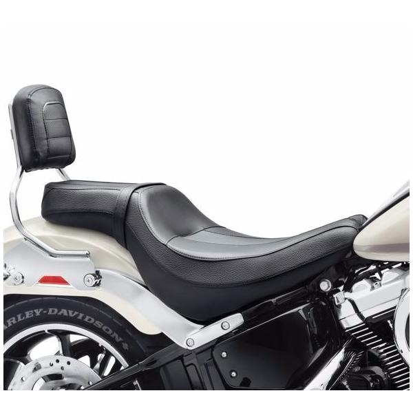 ハーレー EASYRIDERS タックロールシート99年evo flstf装着 Garage T＆F ガレージ コブラシート タイプ：タックロール HARLEY