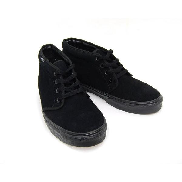 vans chukka boot suede