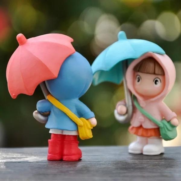 かわいい漫画のカップルの車の装飾アクセサリーロマンチックな置物バルーン飾り家の装飾デスクトップワインキャビネットの装飾