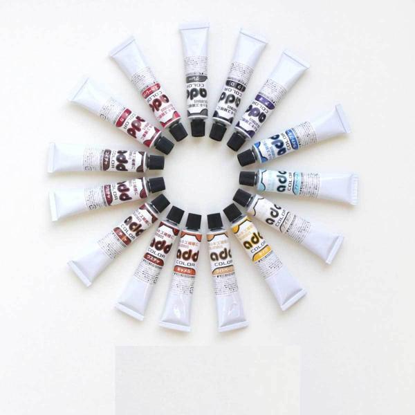 革製品の傷の補修用クリームです。着色性が良く、鮮明な色調に仕上がります。密着、屈曲に優れ、乾燥後は色落ちしません。絵の具のように自由に混ぜられるので、お手持ちの靴に合わせて色味を調整してお使いいただけます◎【キーワード】革製品傷　補修 修理...