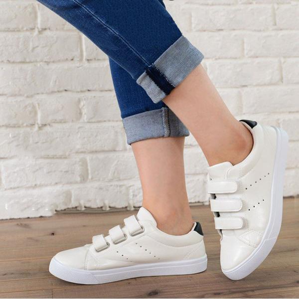 紐なし スニーカー レディースの人気商品 通販 価格比較 価格 Com