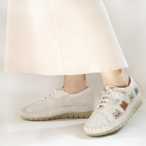 ピンクの猫　美品 サントーニ デッキシューズ UK5 白 ピンクの猫様専用 美品 サントーニ デッキシューズ UK5 白