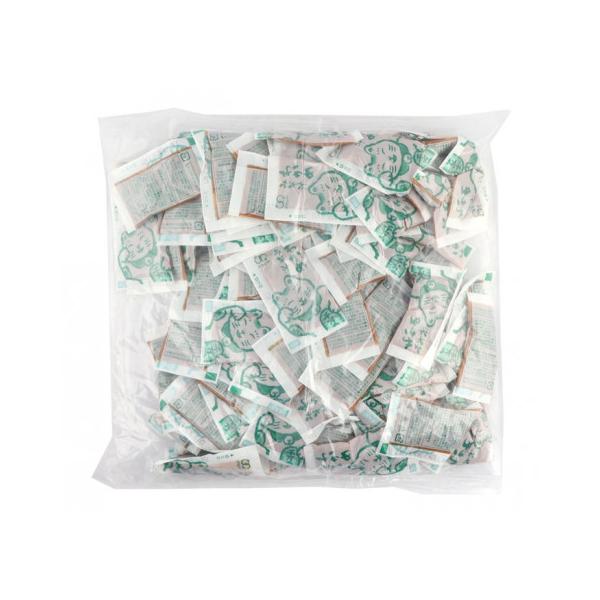 【常温】米みそと豆みそを使用したすっきりとしたみそに、わかめの風味が良く合います。※在庫以上の数量をご希望の場合は、お手数ですがご注文前に弊社までお電話にてご連絡頂きたくお願い申し上げます。