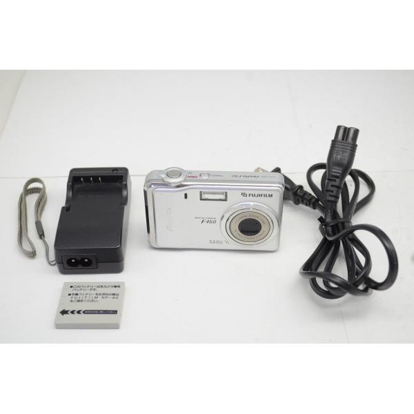 【適格請求書発行】FUJIFILM フジフィルム Finepix F460 コンパクトデジタルカメラ シルバー【アルプスカメラ】250919m