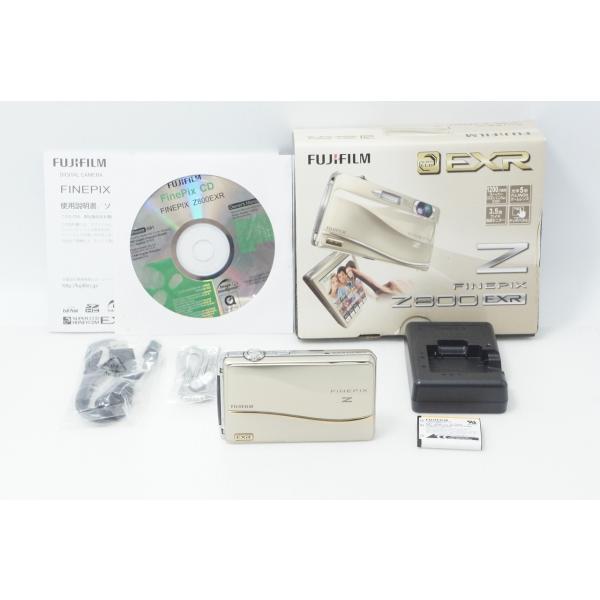 美品 FUJIFILM 富士フイルム FinePix Z800EXR コンパクトデジタルカメラ ゴールド 元箱付 260909v