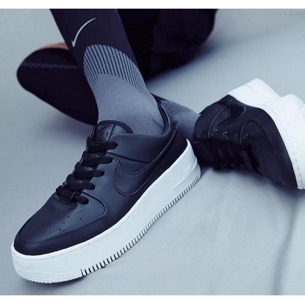 Nike ナイキ Air Force1 Sage Low エアフォース１ 厚底 レディース スニーカー レザー ブラック 黒 靴 Us正規品 送料無料 Us直輸入 Buyee Buyee 日本の通販商品 オークションの代理入札 代理購入