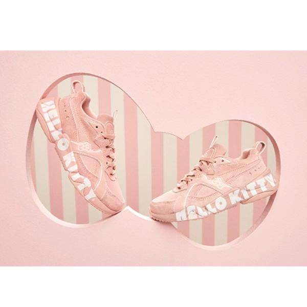 puma x hello kitty nova 2 women's trainers