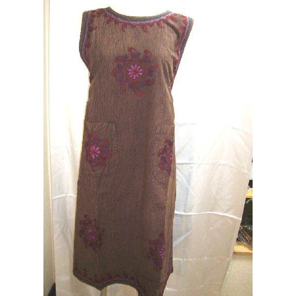 エプロンドレス ワンピースのようなエプロン ブラウン インド綿花模様 ほっそりみせてくれるaラインワンピース フリーサイズ