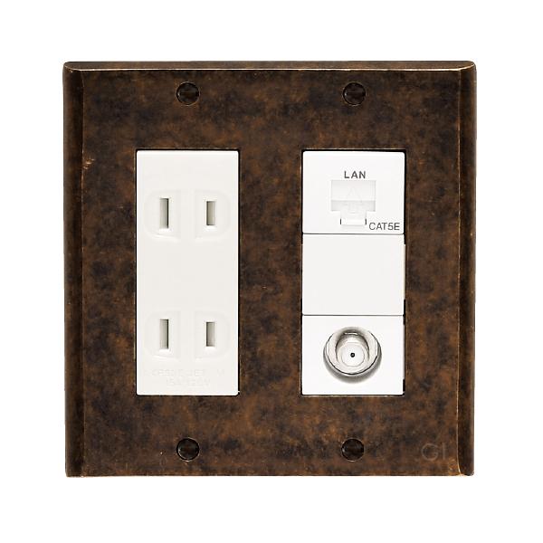 スイッチカバー プレート 6穴 6口用 4穴 4口用 コンセント コンセントカバーおしゃれ 真鍮 古色仕上げ Pl 古色 高級 金属 アンティーク In5866 Otk アンドハウス Yahoo 店 通販 Yahoo ショッピング