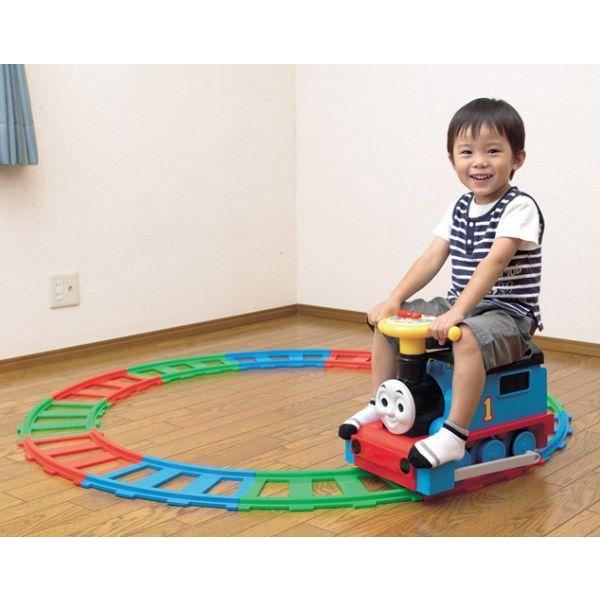 電動乗用　きかんしゃトーマス　スタンダードセット 電動乗用きかんしゃトーマス スタンダードセット - トーマス
