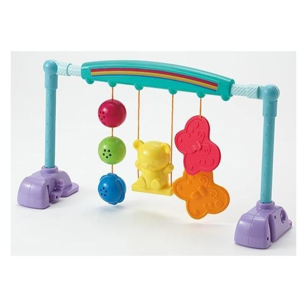 新生児から遊べるコンパクトなポータブルベビージム登場！コンパクトだから、どこでも遊べます。ねんねの時から、おすわりの時まで　長く遊べます。商品サイズ：W390×D120×H230mmパッケージサイズ：W280×D80×H150mm