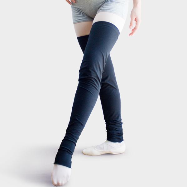 肌触りの良い薄手コットン。 レオタード生地を使っているから、ぴったりフィットしながら伸縮もバッチリ。丈の長さのご希望がある場合は、備考欄に「◯◯ｃｍ希望」とお書き添えください。太もも周りに合うかわからない時は、付けたい部分を測って、備考欄で...