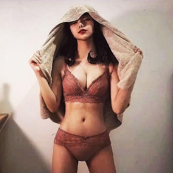 A Bカップ ノンワイヤーレース谷間メイク下着セクシーブラ ショーツセット 155 Au B004wkwfuc ディズニー専門店 Angel Smile 通販 Yahoo ショッピング