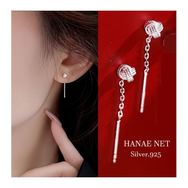 【サイズ】　長さ約　45ｍｍ×6mm　【カラー】　SILVER【素　材】　シルバー925耳元に6ｍｍ小粒和紋のアメリカンピアスです。洗練されたデザインの素敵なエンジェルピアスです。アレルギーにも肌に優しシルバー925を使用しています。こちら...