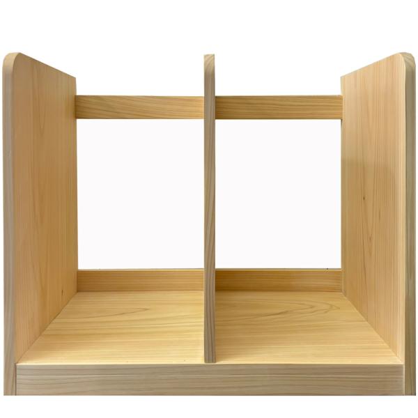 サイズ幅約40センチ×奥行約28センチ×高さ約34センチ天然素材を使用してのハンドメイドのためサイズには若干の誤差がございます。材質徳島県の神山町産ひのき（無垢材）色クリア蜜蝋オイルご覧になるブラウザの環境などにより実際と色が違ってみえる場...