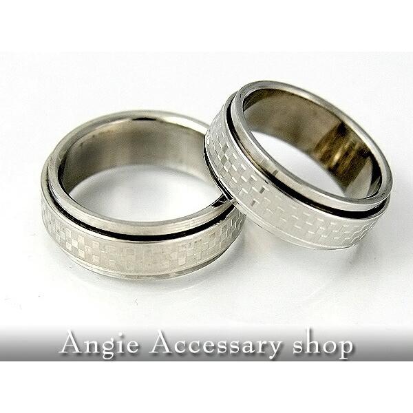 ステンレス スピナーリング チェック 指輪 メンズ レディース ペアでお揃い ペアリング メール便 男 商品説明メンズ/レディース ステンレスリング素材：ステンレス高さ：8mm/重さ：6g★ステンレスリングについて・・・ステンレスと一言でい...