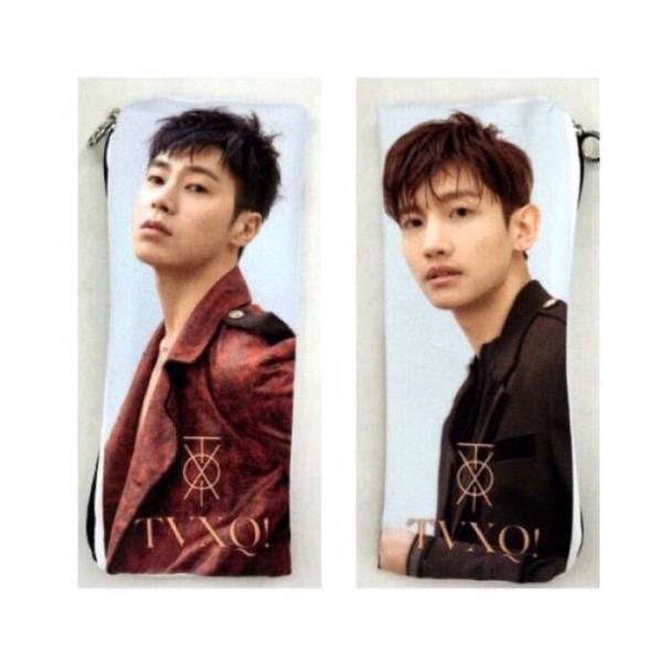 東方神起★公式ファンライト　ペンライトポーチ　トレカ　ユノ　チャンミン 東方神起☆公式ファンライト ペンライトポーチ トレカ ユノ