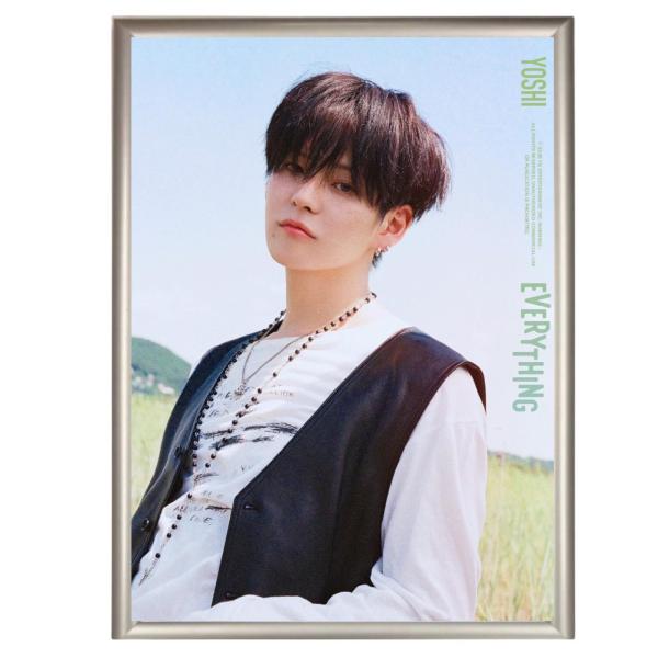 ヨシ TREASURE トレジャー フォトプレート 額入り 写真 A4サイズ 韓流