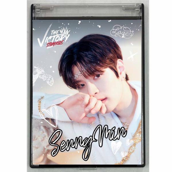 在庫1点　Straykids　スキズ　ヒョンジン　ミラー Amazon.co.jp: straykids スキズ 鏡 コンパクトミラー グッズ