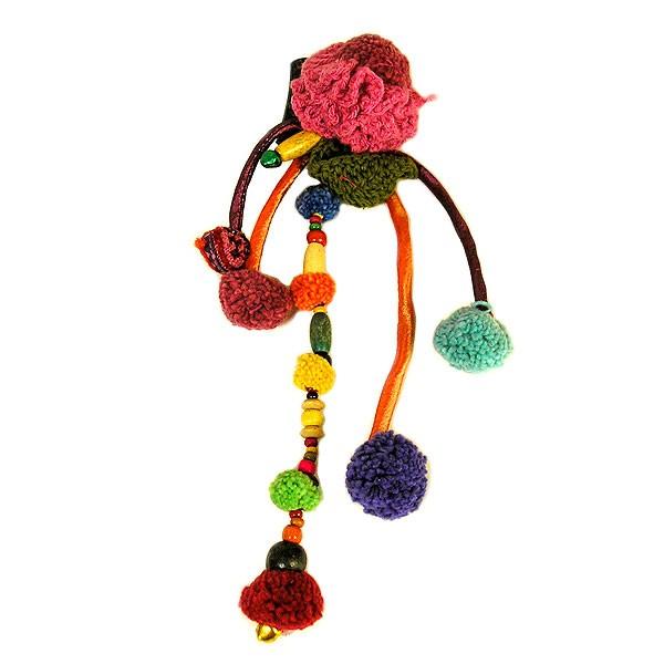 モン族のヘアークリップ お花 ヘアーアクセサリー エスニック ハンドメイド おしゃれな ヘアクリップ アジアン雑貨 タイ