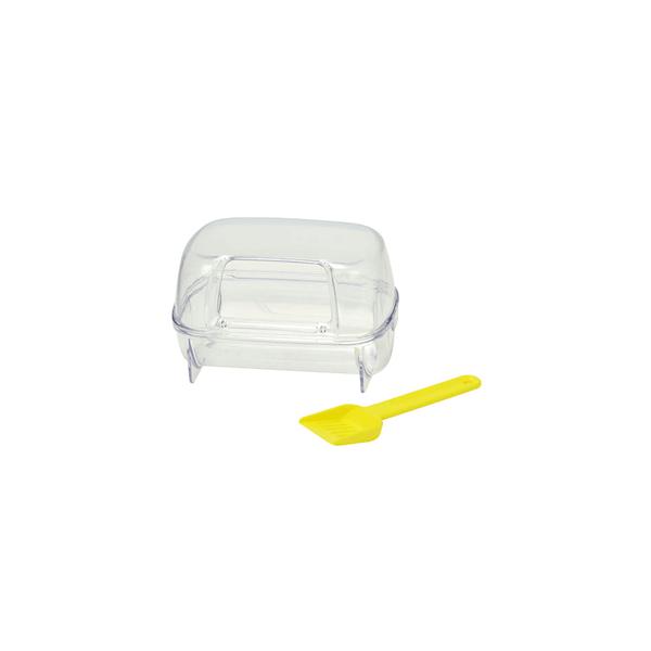 三晃商会　ハムスターのバスハウス ワイド砂浴びをしても砂が常に底中央に集まり、砂の量も少量ですみます。ワイドで広い大きめサイズ！お掃除ミニシャベル付き！砂が外へ飛び散りにくい様に設計。上部フードと下部受けベースとを確実に固定するフック。透明...