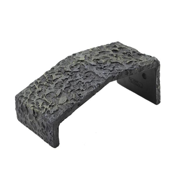 ビバリア　バスキング＆シェルター Ｓ両生類、爬虫類用のシェルターです。ポリレジン製で耐久性が高く、洗えて衛生的です。コケをむしたようなイメージの塗装で植物とのレイアウトでも馴染みやすいです。水棲ガメなどの日光浴の場としても最適です。---対...