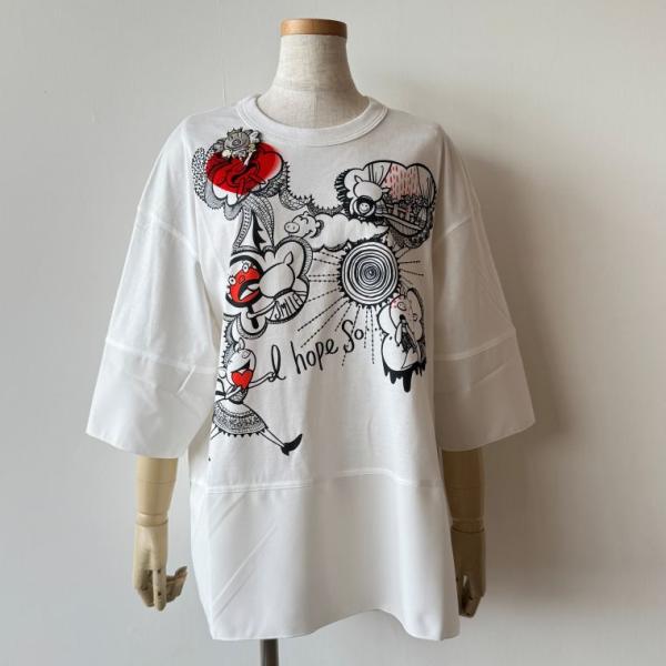 美品 アルベロベロ ぶたさんブローチ付き おしゃれなお花畑総柄