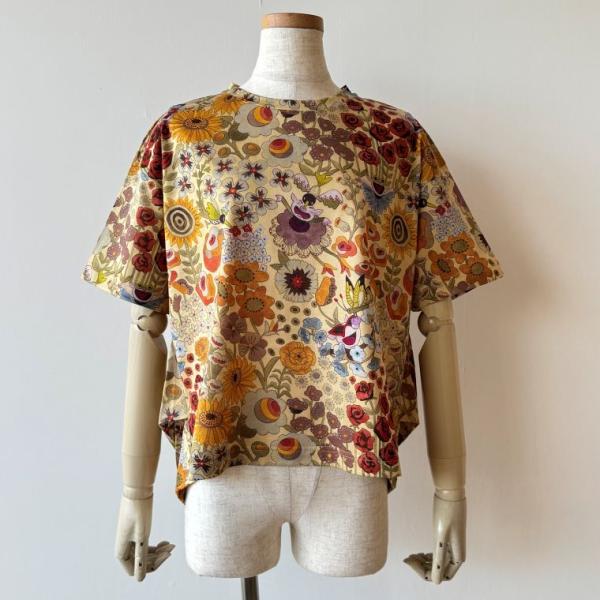 【30％OFF SALE】アルベロベロ(Alberobello)オレボレブラぶたさん&amp;フラワープリント カットソー （ベージュ）【2026 SUMMER COLLECTION】送料無料
