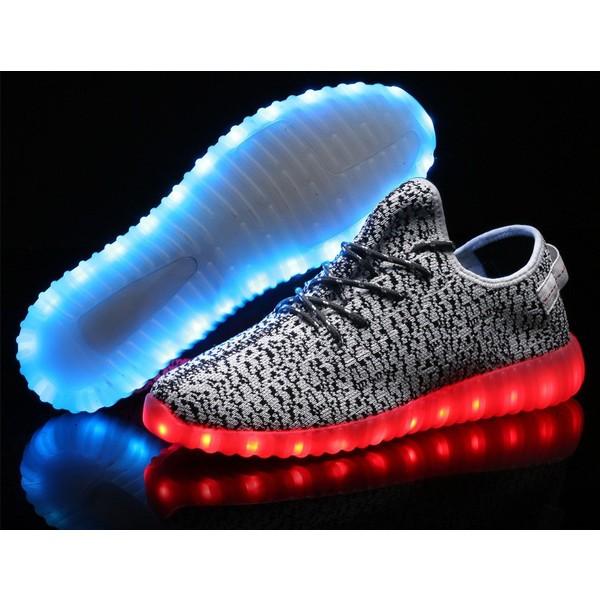 スニーカー Ledスニーカー 光る靴 光るスニーカー 7カラーチェンジスポーツシューズ 充電式ledスニーカー メンズ レディース シューズ くつ 男女 Ledfzyz 安藤商事 通販 Yahoo ショッピング