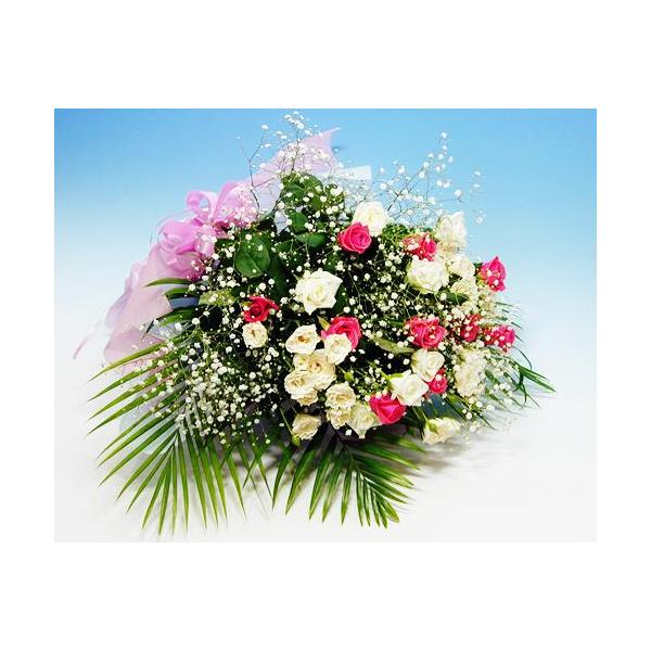 ピンクと白のバラとかすみ草の花束 バラ ブーケ 誕生日の花 ギフト プレゼント お祝い 贈り物 バレンタイン プレゼント 爆買