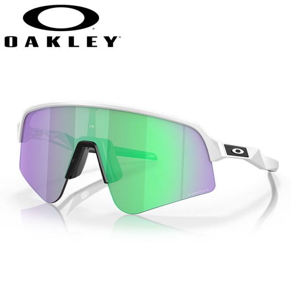 Oakley Sutro Lite Sweep OO9465-0439Sutro Lite Sweep（スートロライトスィープ）はEyeshade（アイシェード）による人気のたっぷりしたレンズ形状に、Sutro（スートロ）の名高いフレームデ...