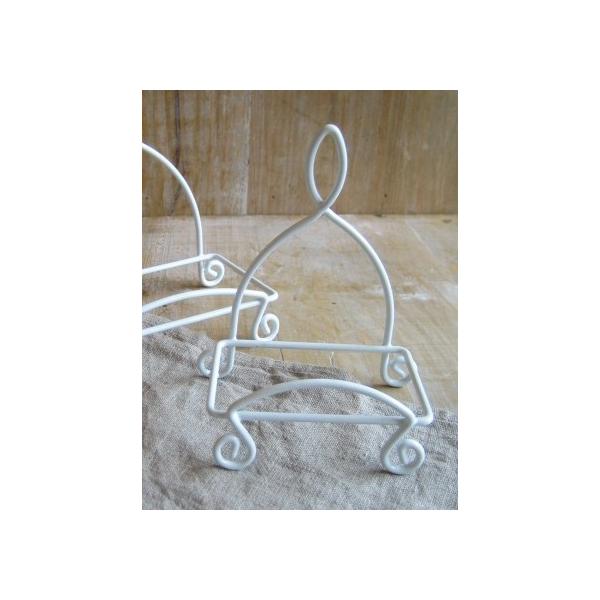 スタジオエムよりディッシュスタンドのご紹介です。□サイズ：W100　D60　H110画像の時計は別売りです。