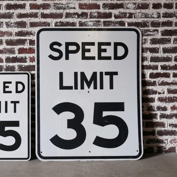 SPEED LIMIT 35 看板 アメリカ 道路標識 ヴィンテージ 白 ロードサイン