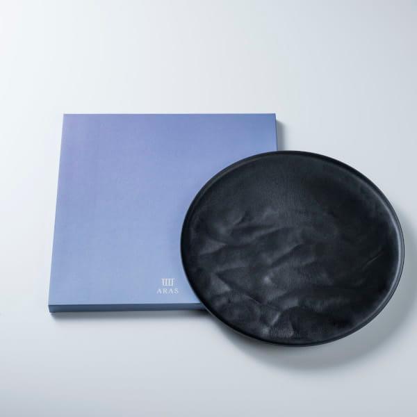 【2枚】ARAS 大皿ウェーブ ブラック ARAS / 大皿ウェーブ ギフトボックス付き ブラック : アンティナ