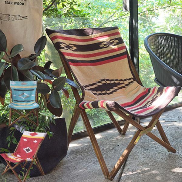 送料無料】折りたたみチェア ネイティブ柄 アウトドア 木製・メール便
