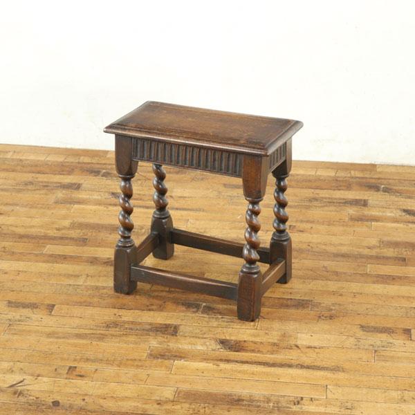 スツール 可愛らしいシルエット ツイストレッグ 玄関 腰掛け 椅子