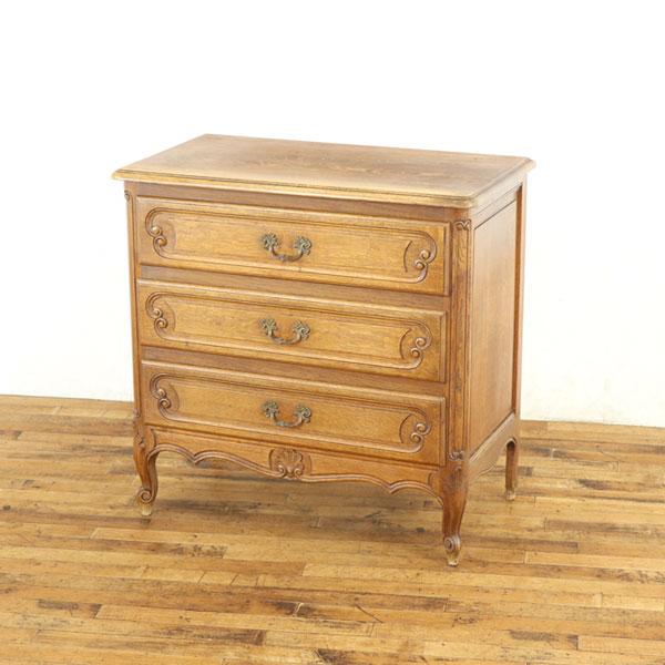 猫脚チェスト 幅80×奥44×高78.5cm 引き出し3段 かわいい彫刻 取っ手の