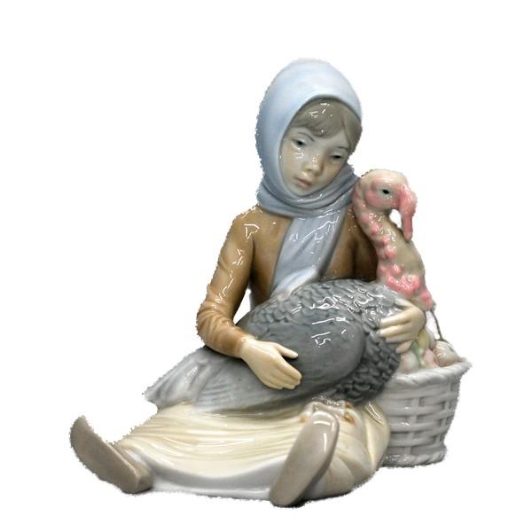 Lladro 七面鳥を抱える女性の置物 Lladro 七面鳥を抱える女性の置物 リヤドロ（lladro）七面鳥を抱える少女