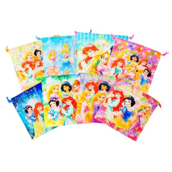 とってもかわいい！プリンセス巾着袋の駄菓子詰め合わせセットが新登場！詰め合わせの内容は、スナック類、グミ類、ラムネ類、いか類、あめ類、チョコレート類（冬季のみ）等からランダムに詰め合わせいたします。袋サイズ：H150×W150ｍｍ　8柄アソ...