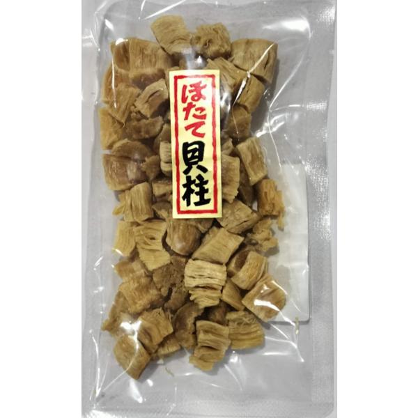 噛むほどに味わい深いホタテの貝柱。ほろほろと崩れやすく、食べやすい干し貝柱です。(割れ貝柱です。ご了承の上お買い求めください。）●原材料：ホタテ(国産)、食塩●内容量：80g●保存方法：直射日光・高温多湿を避け、常温で保存●賞味期限：90日...