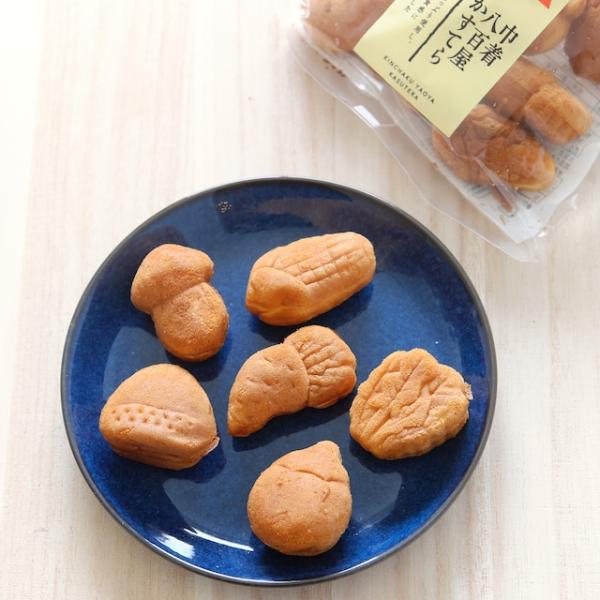 ※翌日発送を心がけておりますが、商品の入荷状況によって、　商品の到着が遅れる場合がございます。　何卒ご了承頂けますようによろしくお願い致します。見た目は八百屋、味はカステラ！巾着袋に入った、昔ながらの「八百屋かすてら」です♪野菜の形をした、...