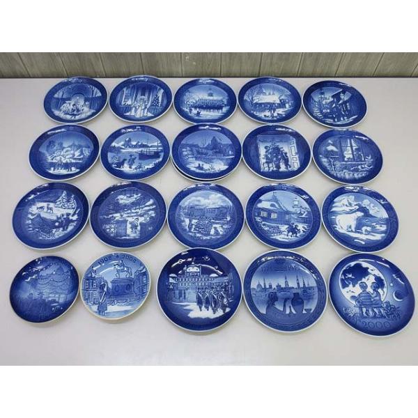 【中古】 ロイヤルコペンハーゲン イヤープレート 21枚セット Royal Copenhagen 飾り皿 絵皿 洋食器 プレート まとめ コレクション