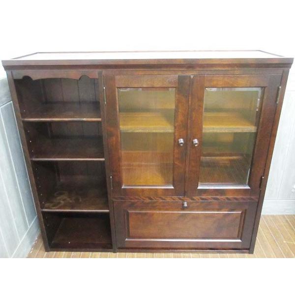 【中古】北海道民芸家具 サイドキャビネットサイドボード リビングボード 扉3枚 ガラス扉  観音開き 天然木 重厚感 落ち着いた インテリア 民芸家具