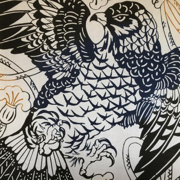 手ぬぐい「鷹（たか）/梨園染」（どうぶつ・粋）チャンスをつかめ！鷹とはタカ目タカ科に属する鳥のうち比較的小さめのものを指す通称大きなものになると鷲。掴み取るということで、一富士二鷹三茄子とも言われるように、古くから愛される縁起のいい柄です。...