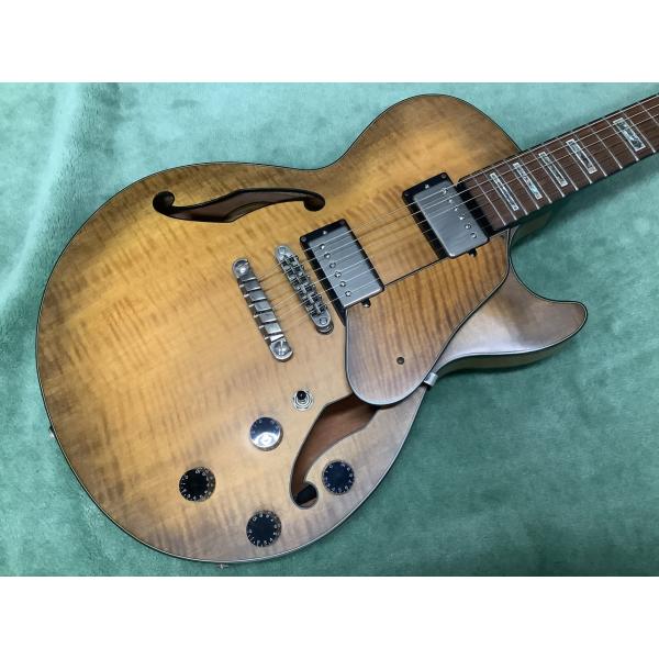 Ibanez ARTCOREシリーズ AGS83B