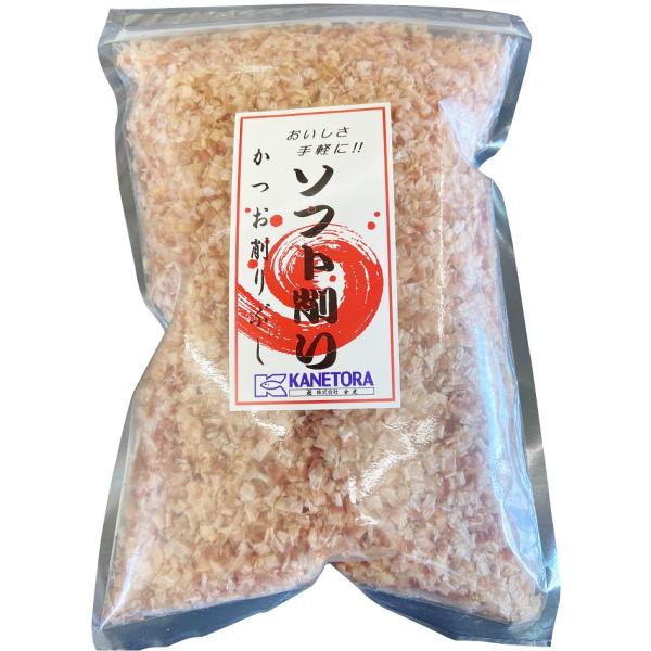 【 商品特徴 】かつお節を使用。主にふりかけ、トッピング用として5mm巾のソフト形状に仕上げました。【 常冷区分 】常温【 規格 】100g【 最終加工地 】静岡県【 原材料 】かつおのふし