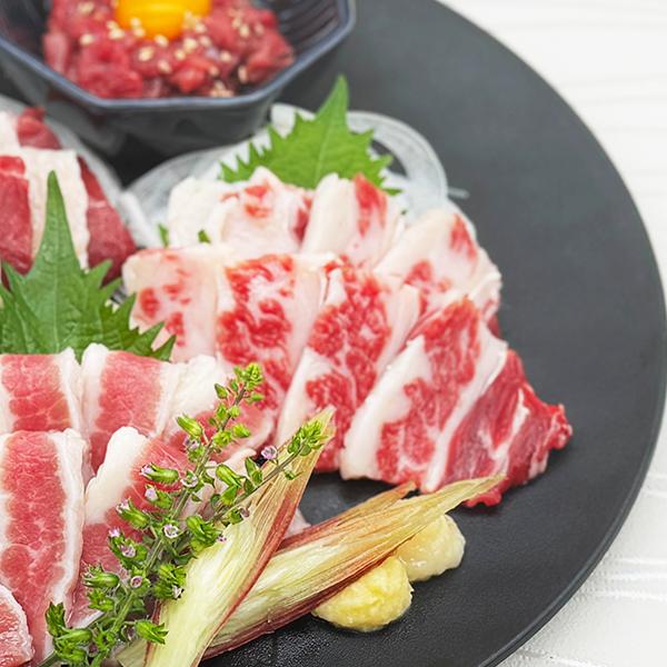 【 商品特徴 】バラ肉は柔らかく、サシが入っており、甘みがあります。赤身と脂のバランスが絶妙で、旨味が詰まっています。プリプリとした弾力があり、噛むほどに広がる甘みが特徴です。刺身でも炙りでも楽しめる万能タイプで、見た目よりもあっさりしてい...