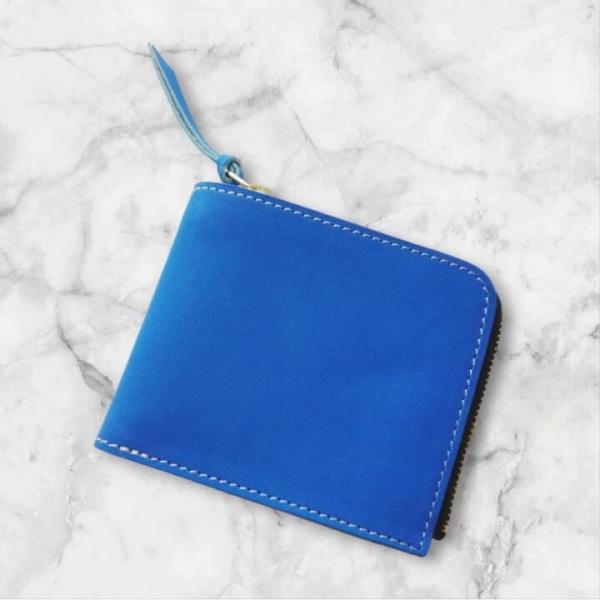 年末お値下げ　GGロゴ ライトブルー 二つ折り財布 年末お値下げ GGロゴ ライトブルー 二つ折り財布 GUCCI GGロゴ ライト